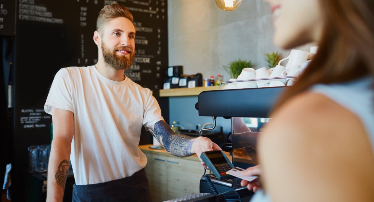 Cafe betaling met pinautomaat