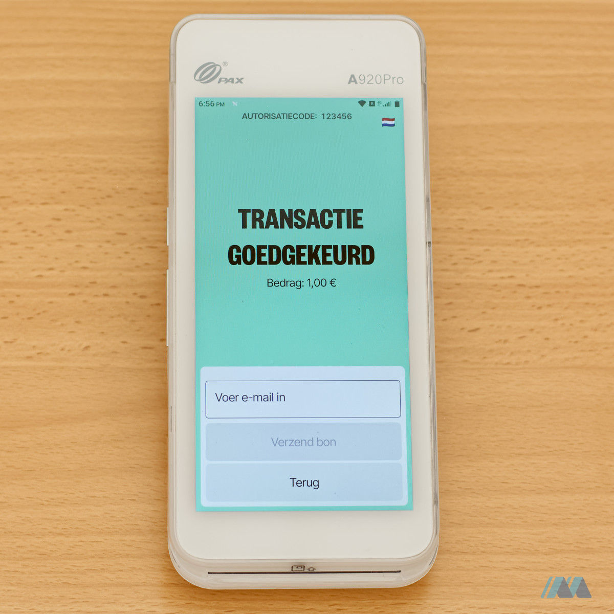 Flatpay-pinapparaat: invoerscherm voor het e-mailadres van de klant
